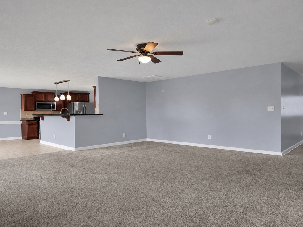 Living space connected to the kitchen